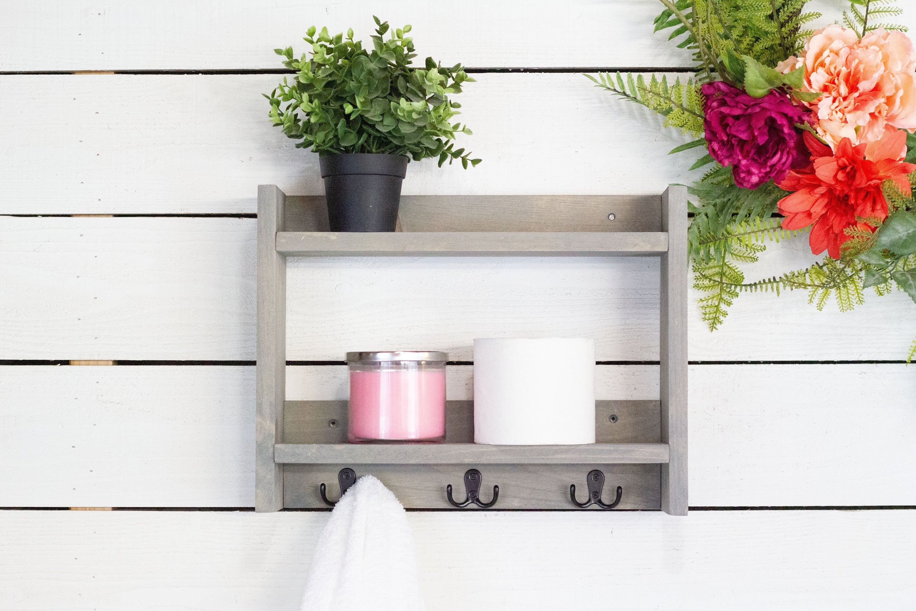 Bathroom Shelf with Small Hooks